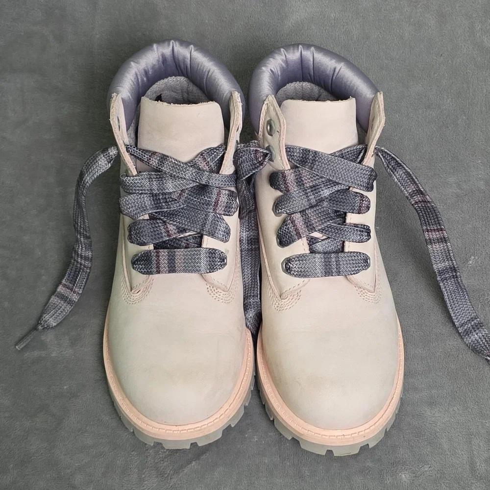 Timberland  Premium 6 in Waterproof  Pink Nubuck‎ Youth  Boots Size 3 VGC